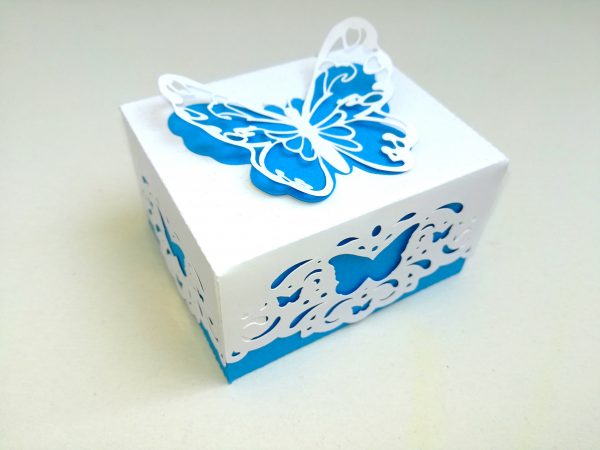 Pillangós köszönetajándék doboz
